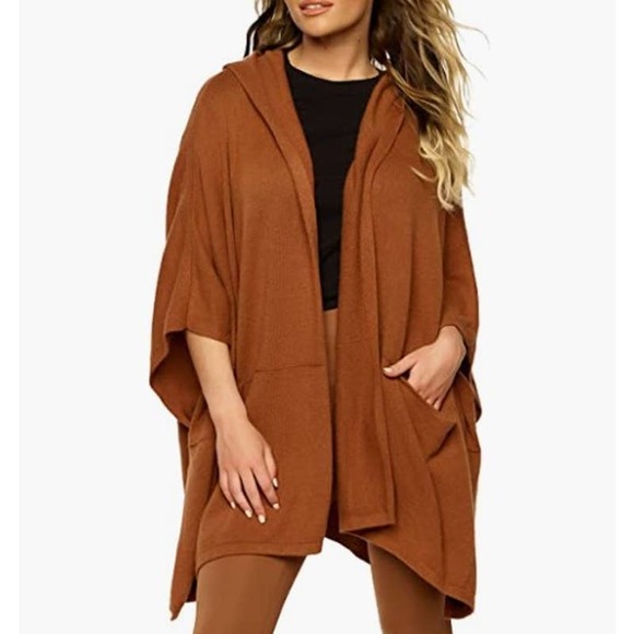 Felina NEW Sweater-Knit Hooded Wrap - Cape -Size L/XL - Butterscotch Sweater - Picture 9 of 9